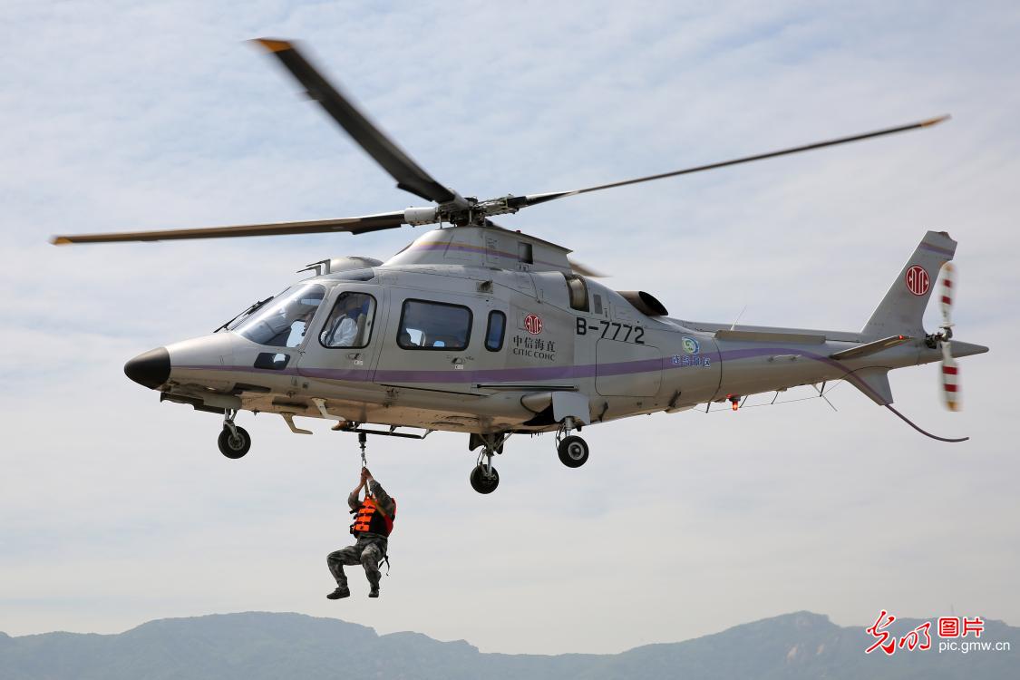直升机入列海上渔业安全生产救援