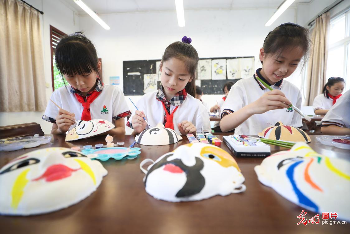 非遗进校园 文化润童心 非遗进校园 文化润童心