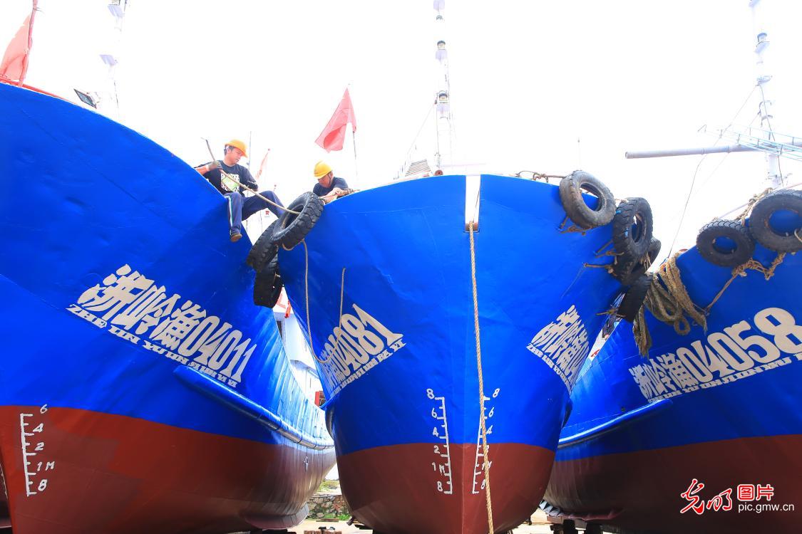 休渔季 修渔船 休渔季 修渔船