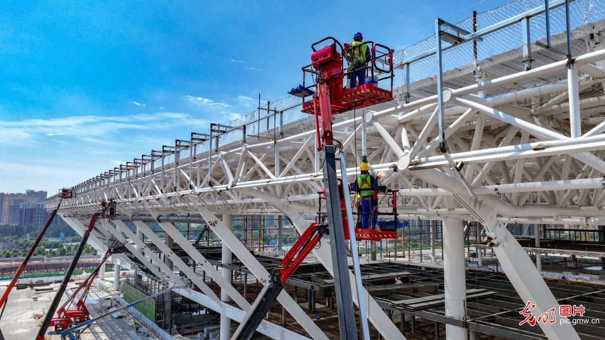 新合肥西站错峰施工保进度