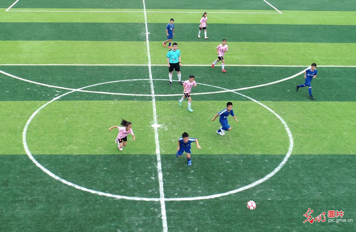 足球小将竞技绿茵场快乐度暑假