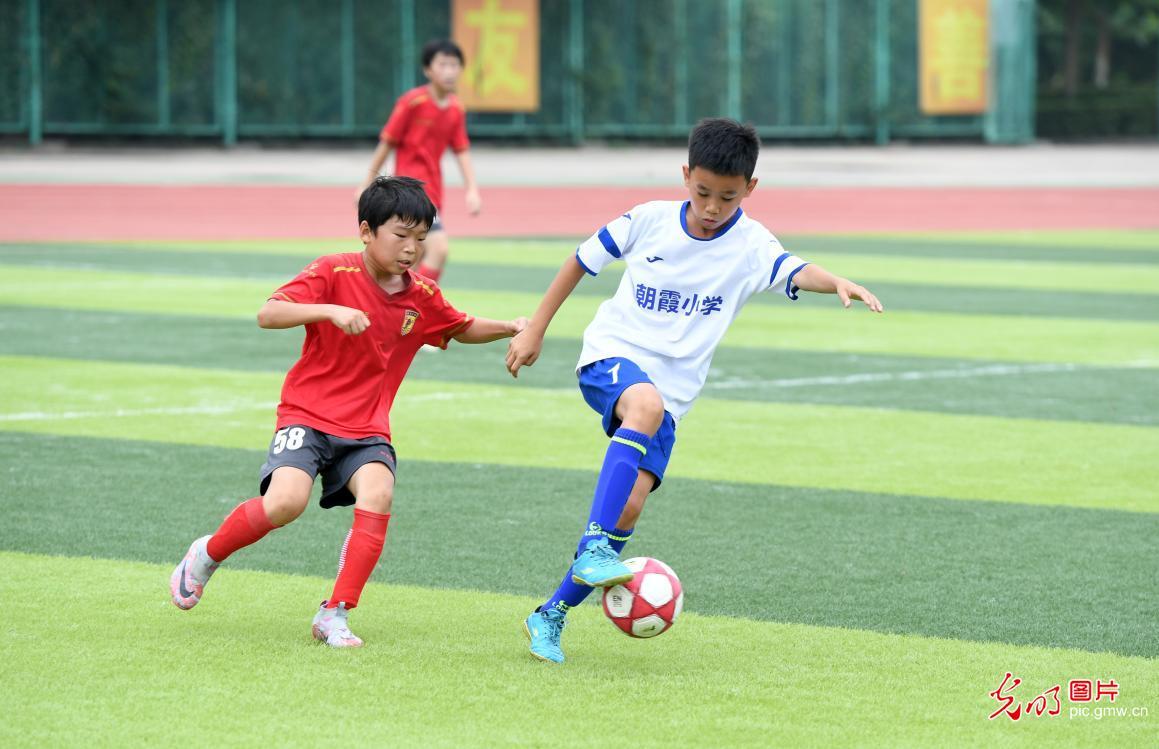 足球小将竞技绿茵场快乐度暑假