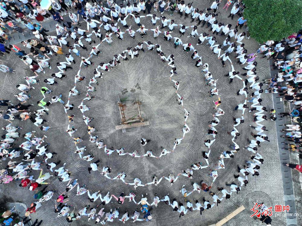 贵州黎平:侗族同胞欢度“喊天节” 贵州黎平:侗族同胞欢度“喊天节”