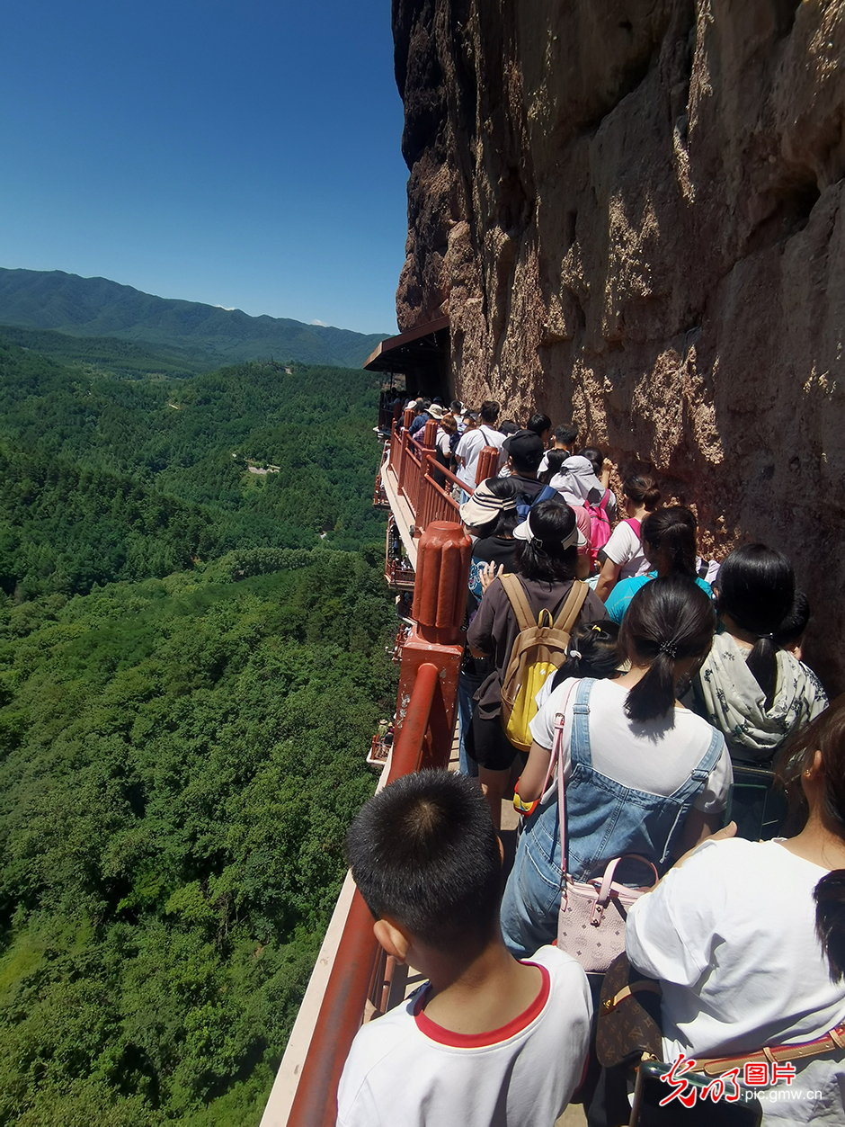 世界文化遗产——麦积山石窟旅游打卡热度飙升