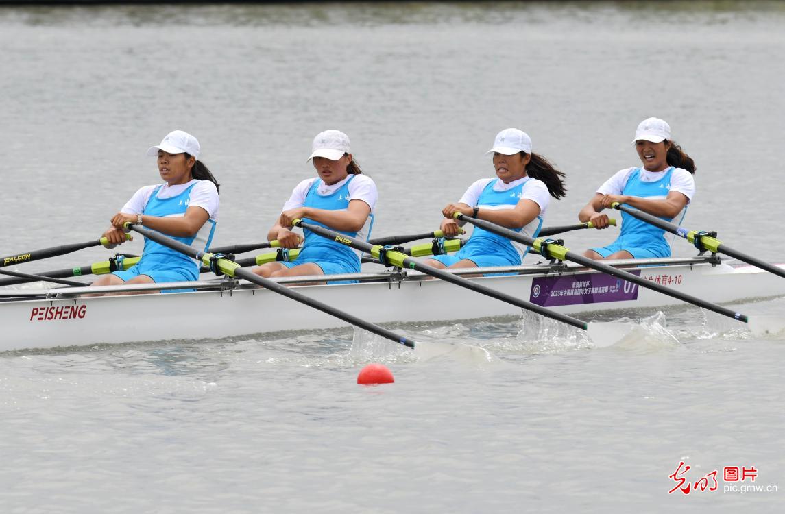 中国首届国际女子赛艇精英赛举行