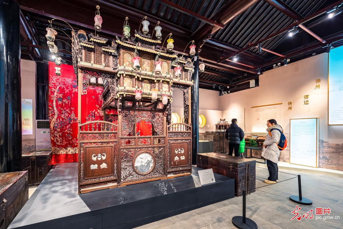 江苏苏州：中国昆曲博物馆向公众开放
