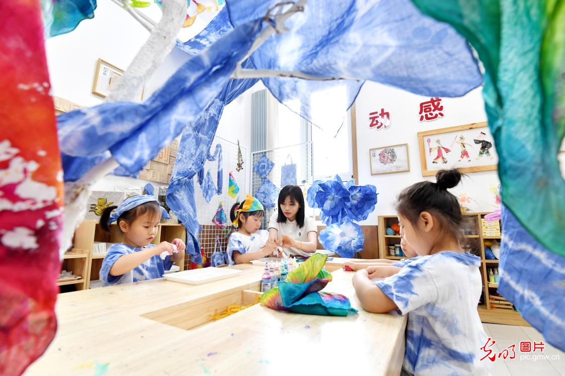 多彩活动迎“五一”