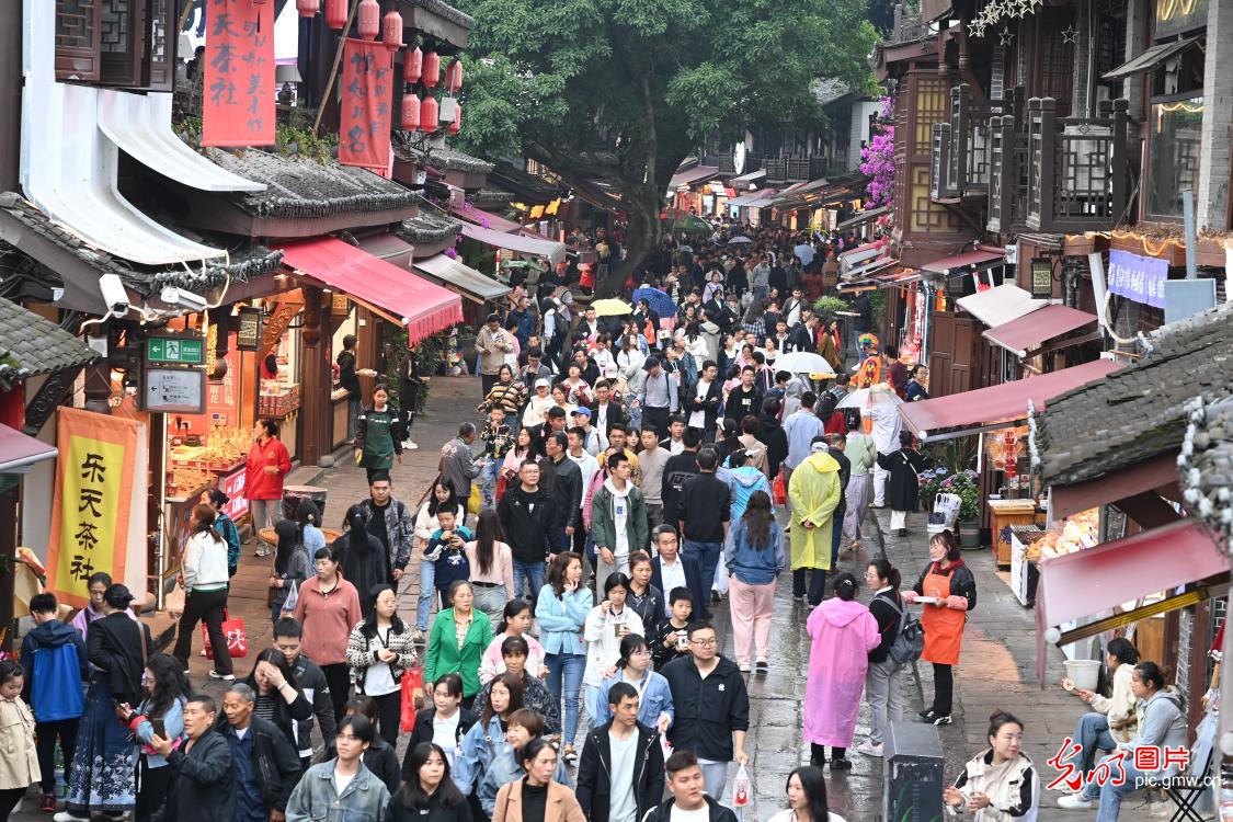 五一假期旅游热 五一假期旅游热