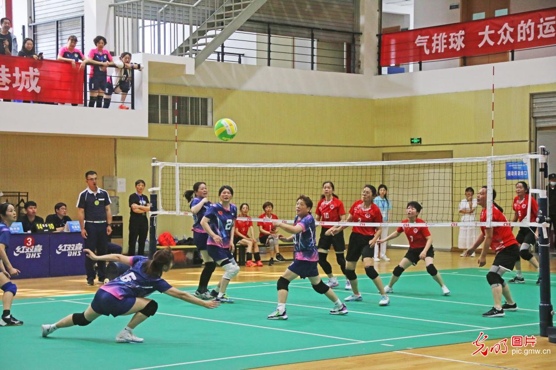 江苏省第九届全民健身运动会气排球比赛开赛