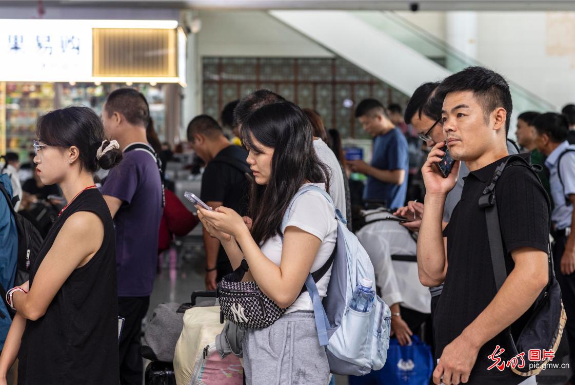 铁路中秋小长假运输正式启动