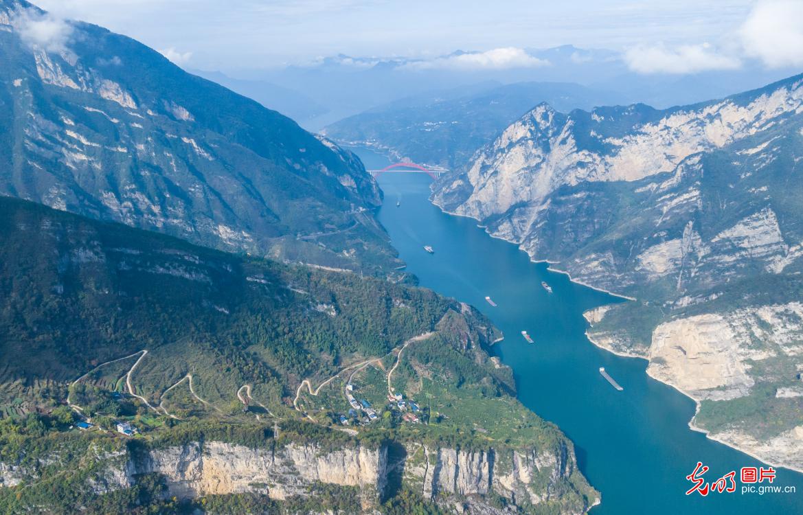 水陆通畅新三峡