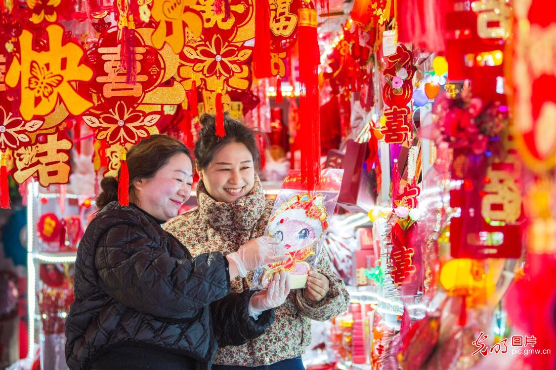 各地集市年味渐浓