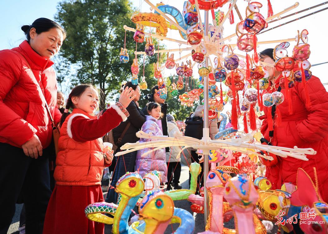 买花灯 过大年