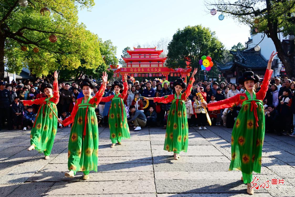 婺州古城多彩活动迎新春