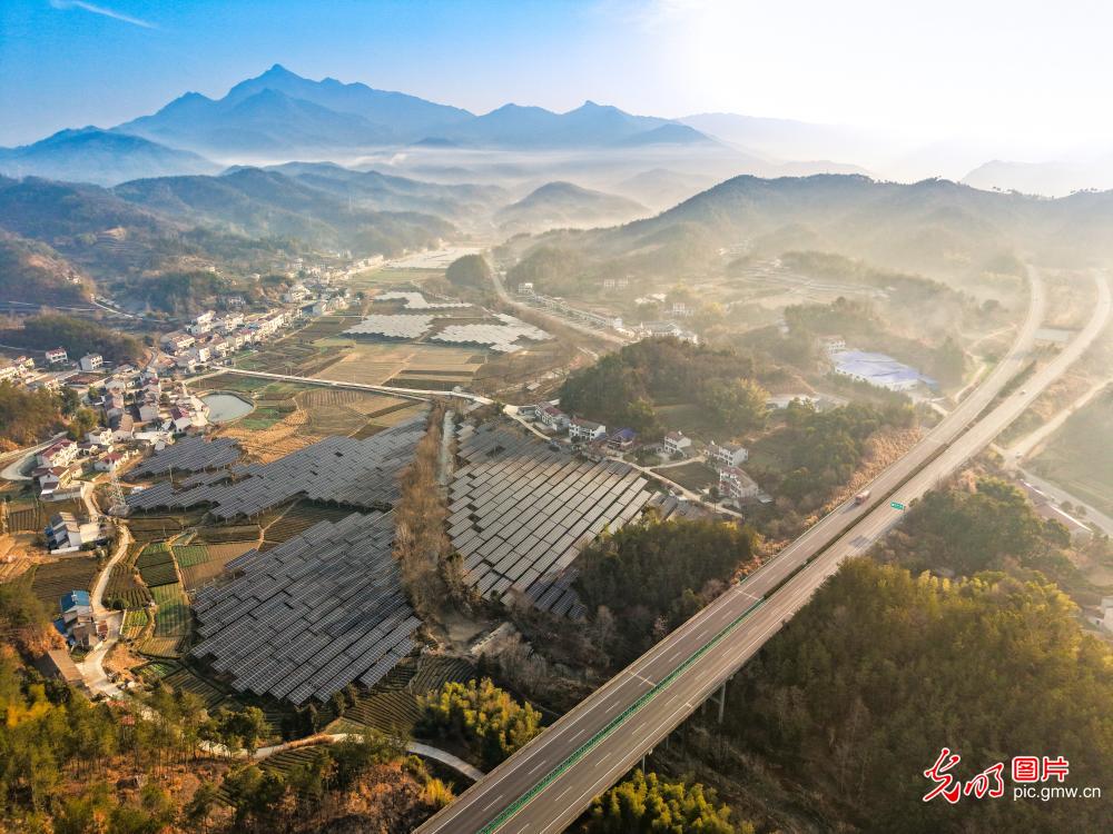 湖北英山：大别山乡美如画