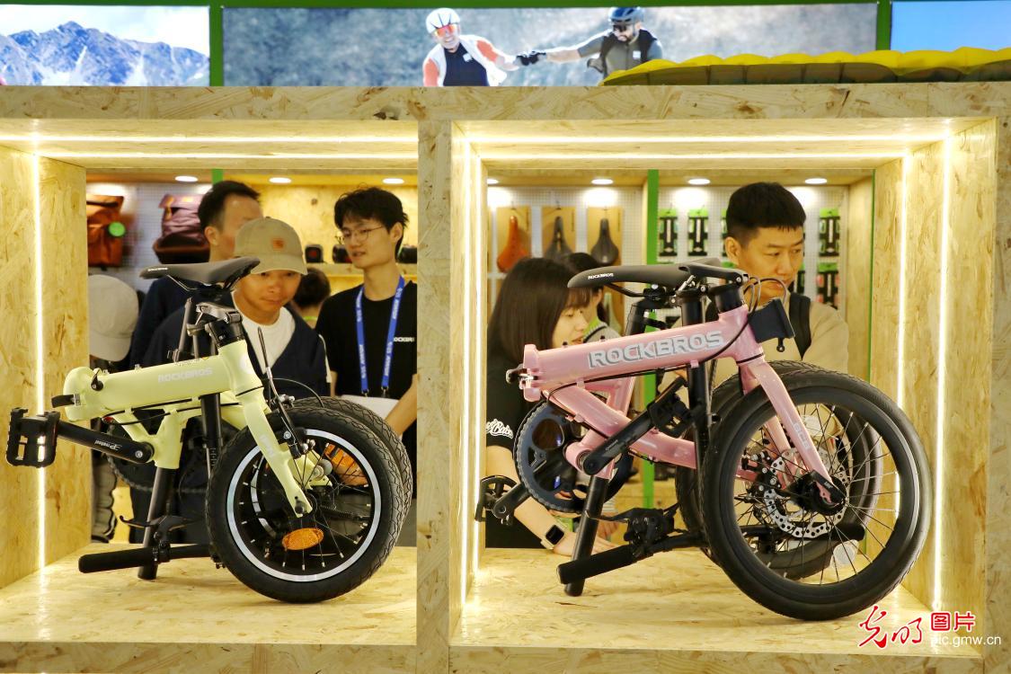 2025中国国际自行车展在上海举行