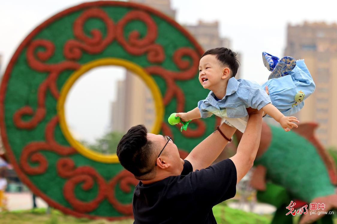 欢乐“六一” 童趣飞扬