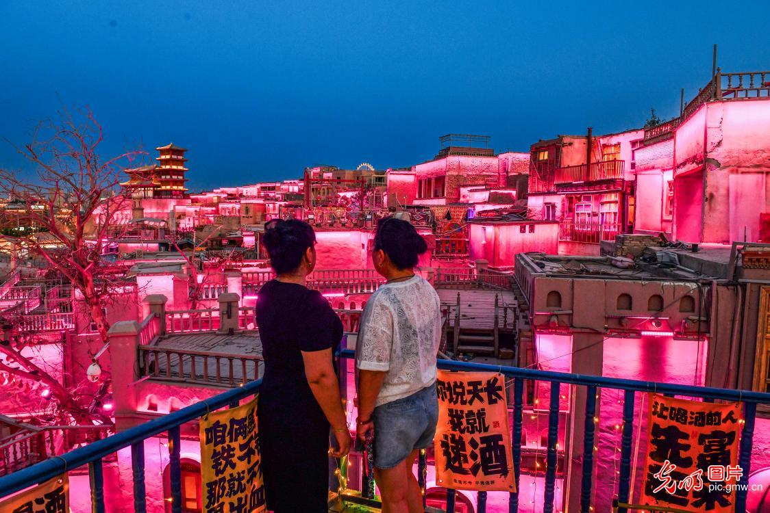 古城“夜经济”活力旺