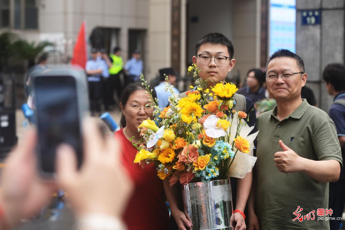 高考收官 未来可期
