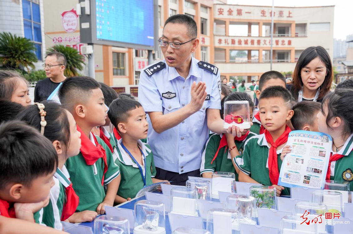 禁毒宣传进校园