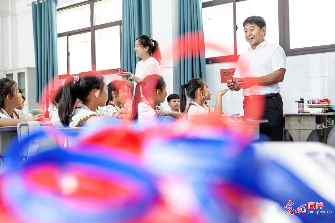 实操趣味学安全 暑期护航全覆盖