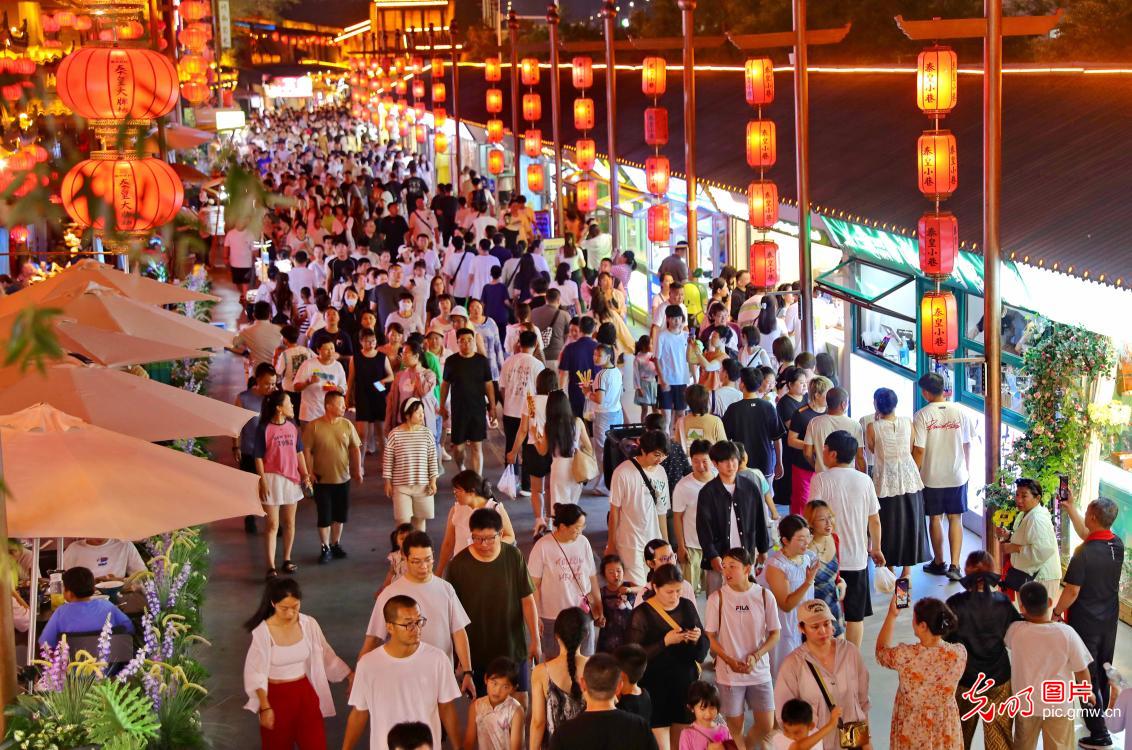“夜经济”让文旅消费焕新光