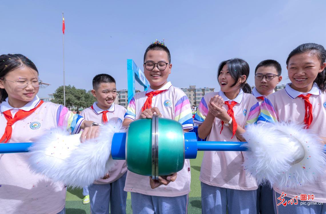 “科普集市”精彩纷呈 “科普集市”精彩纷呈