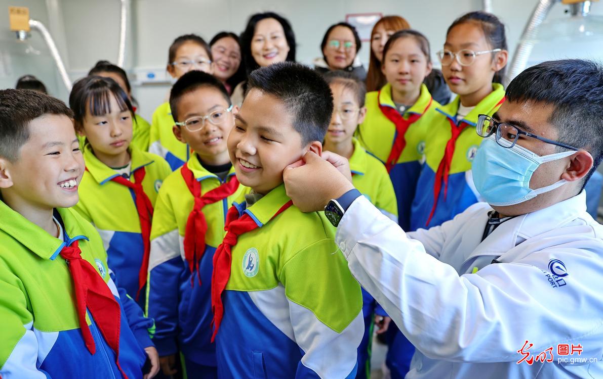 学习中医药知识 迎接“世界传统医药日”