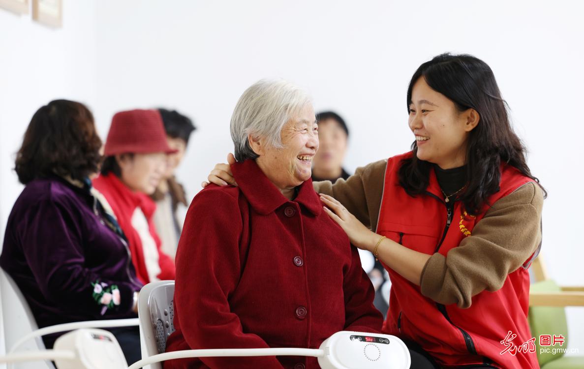 九九话重阳 温情传美德 九九话重阳 温情传美德