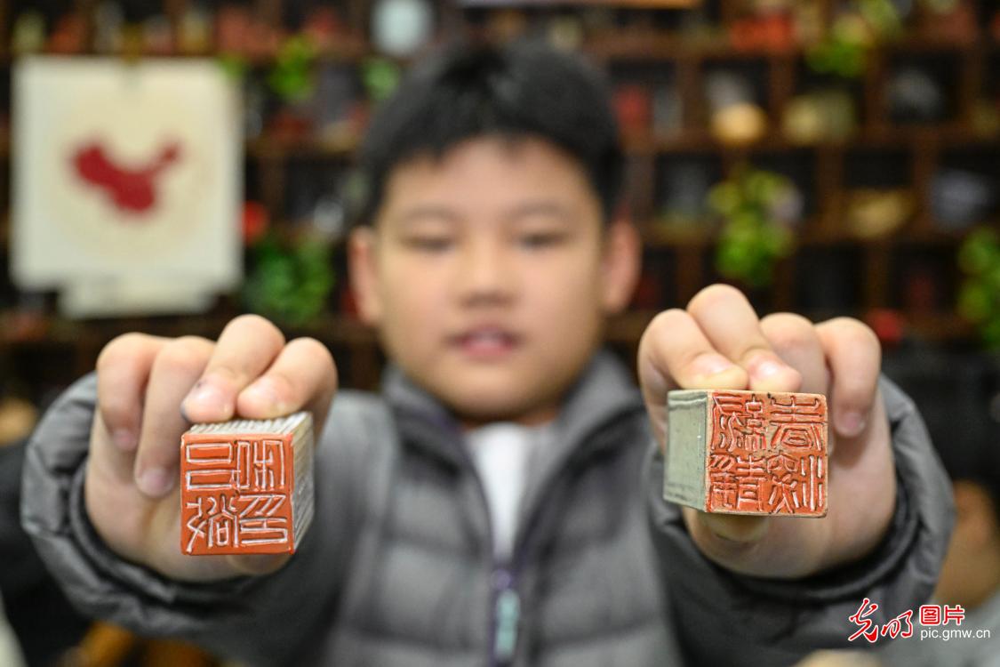 非遗篆刻进校园