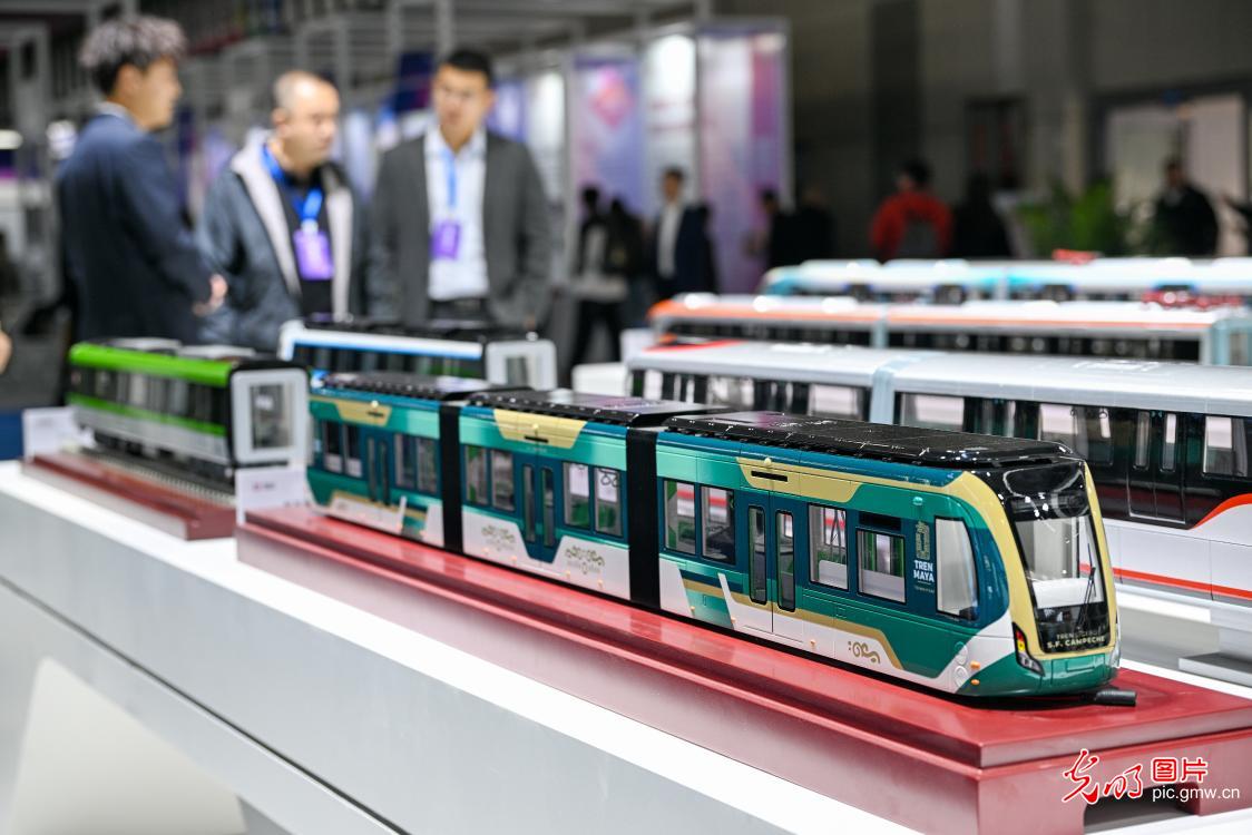 2025世界智能制造大会在南京开幕