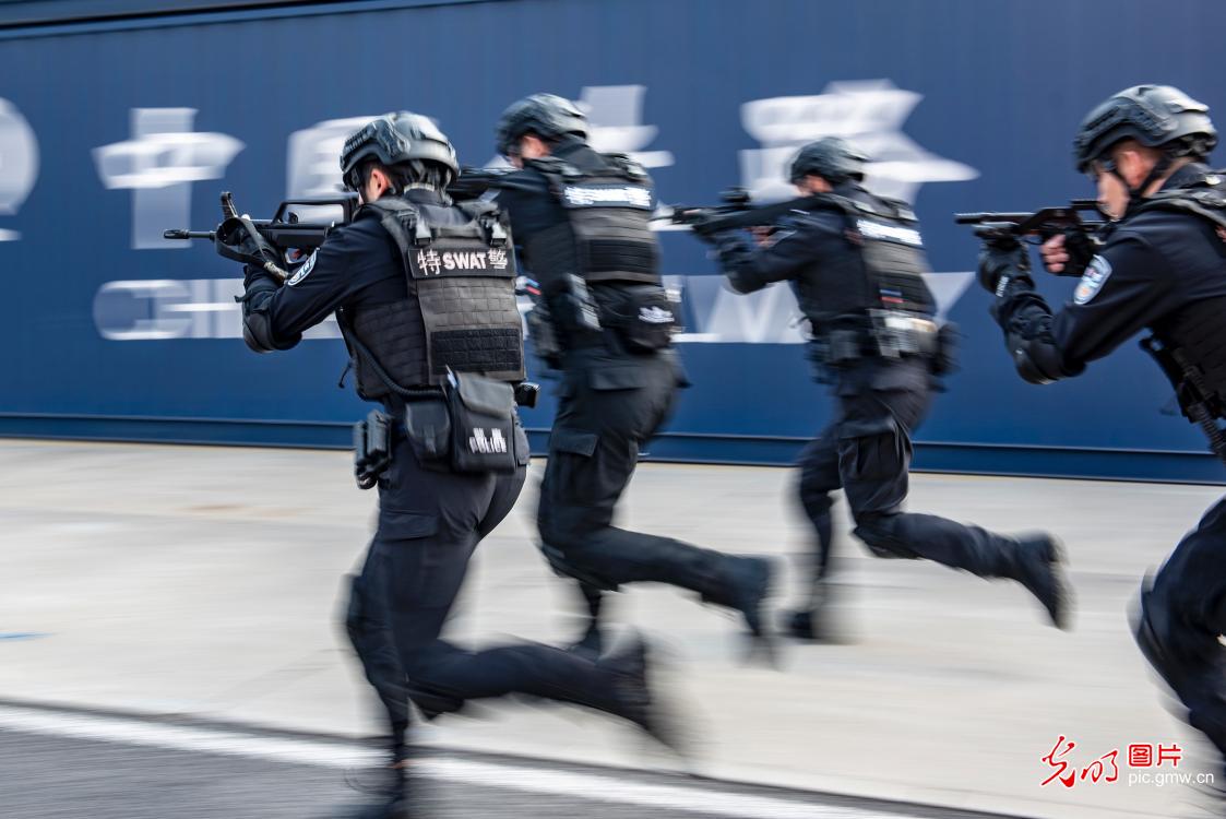 实战演练励精兵