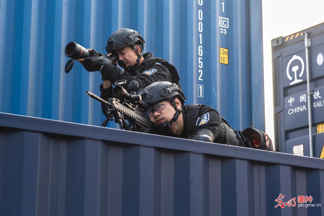 实战演练励精兵