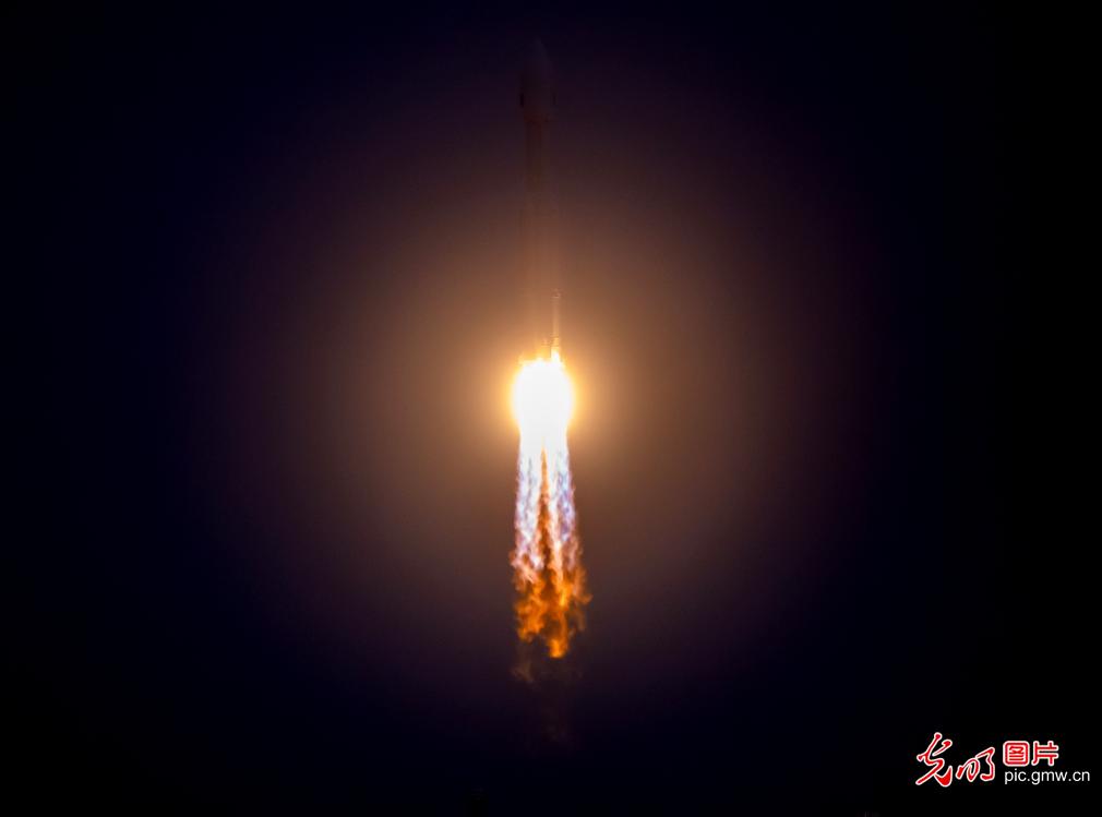 我国成功发射卫星互联网低轨17组卫星