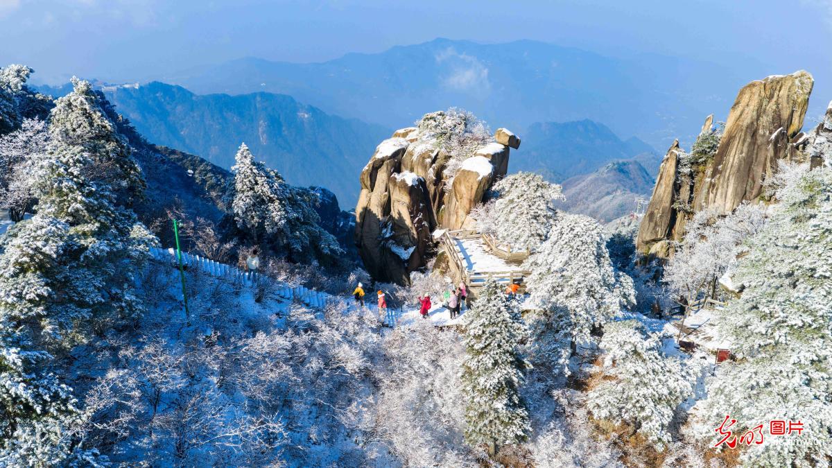 【冰天雪地的“热答卷”】冰天藏盛景 雪地焕生机 【冰天雪地的“热答卷”】冰天藏盛景 雪地焕生机