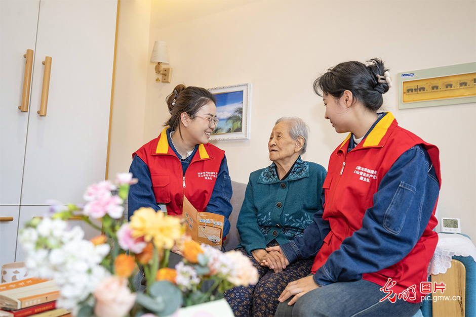 AI动画｜五件暖心事 定格温情时