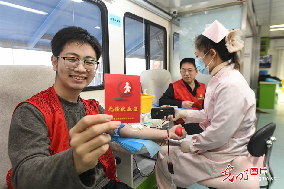 AI动画｜五件暖心事 定格温情时