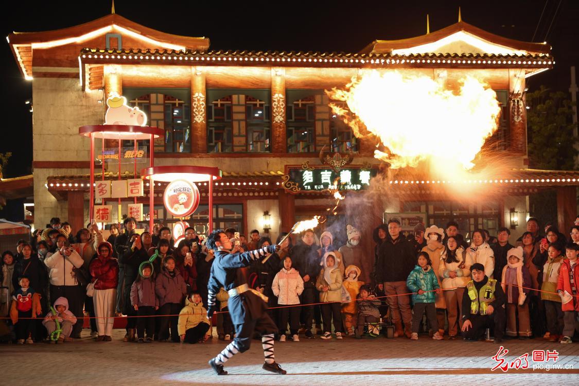 春节将至年味浓 春节将至年味浓