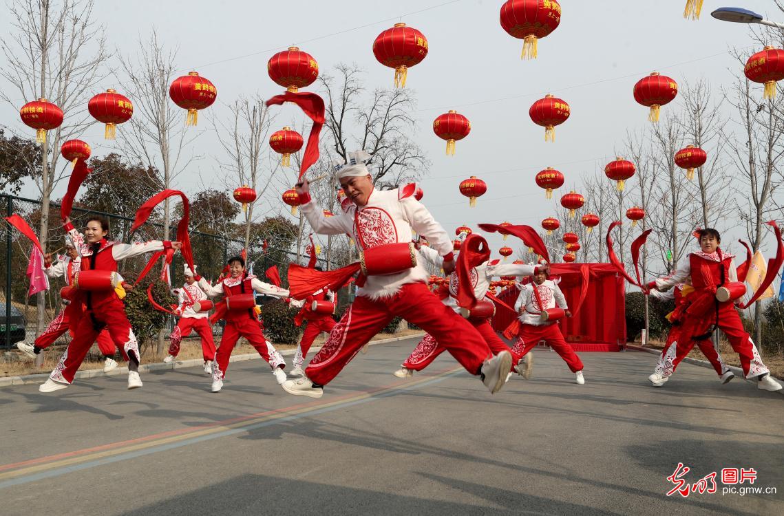 春节将至年味浓 春节将至年味浓