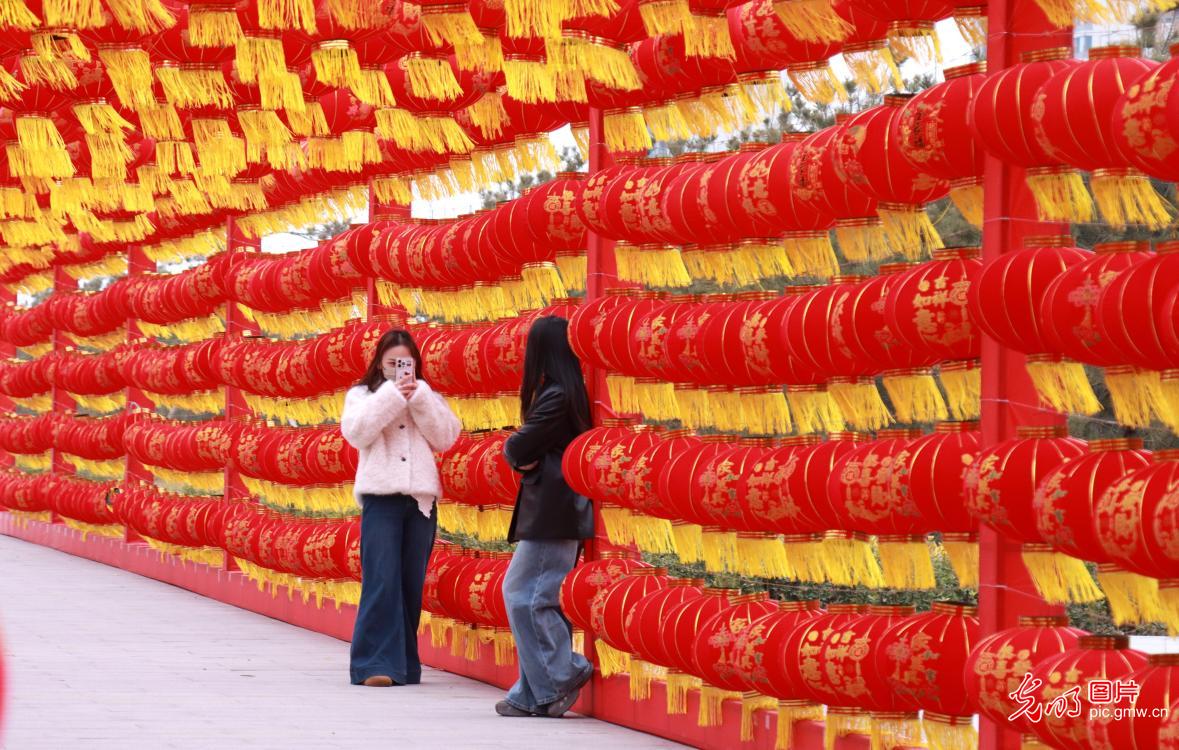 张灯结彩迎小年