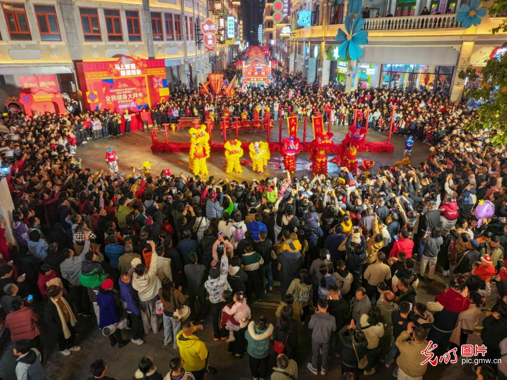 人气爆棚 这个春节被热闹承包了