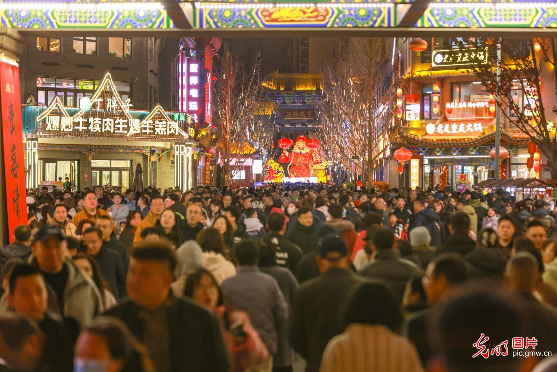 人气爆棚 这个春节被热闹承包了