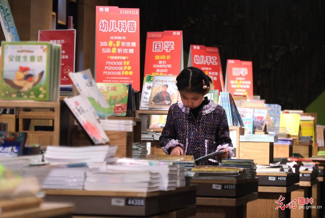 开学筹备正当时 护航学子启新程 开学筹备正当时 护航学子启新程