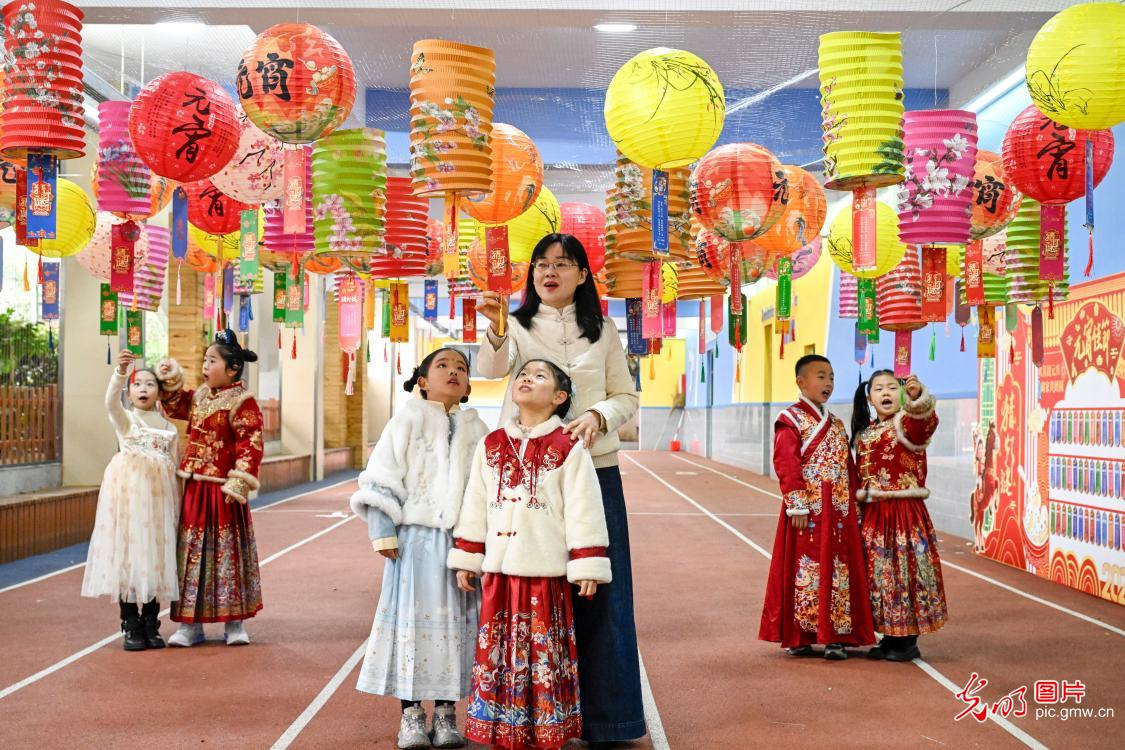 民俗欢腾迎元宵