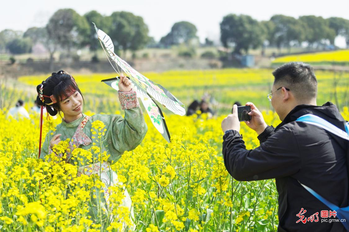 春和景明 共赴一场繁花之约
