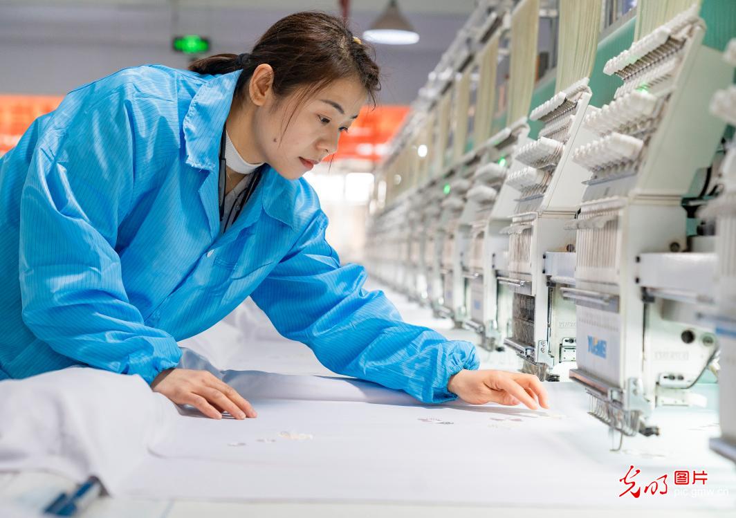 传统家纺智造焕新 传统家纺智造焕新