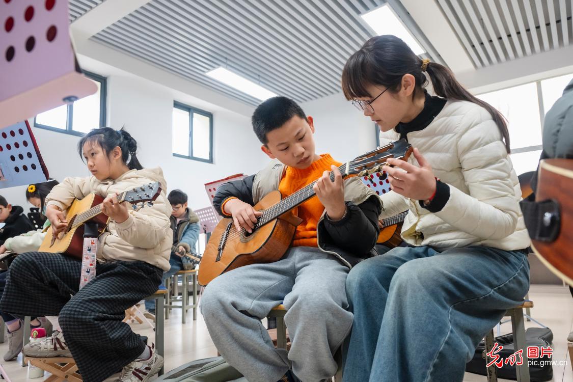 第二课堂丰富多彩 第二课堂丰富多彩