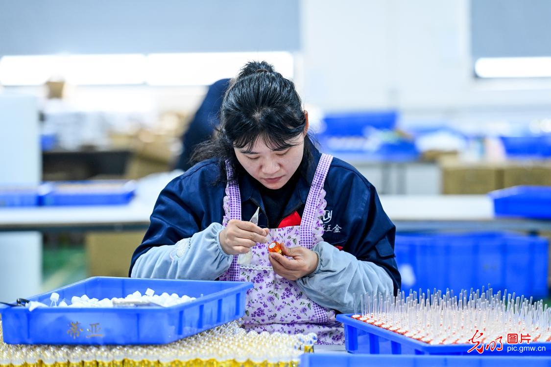 外贸开局向好 出口稳步提升