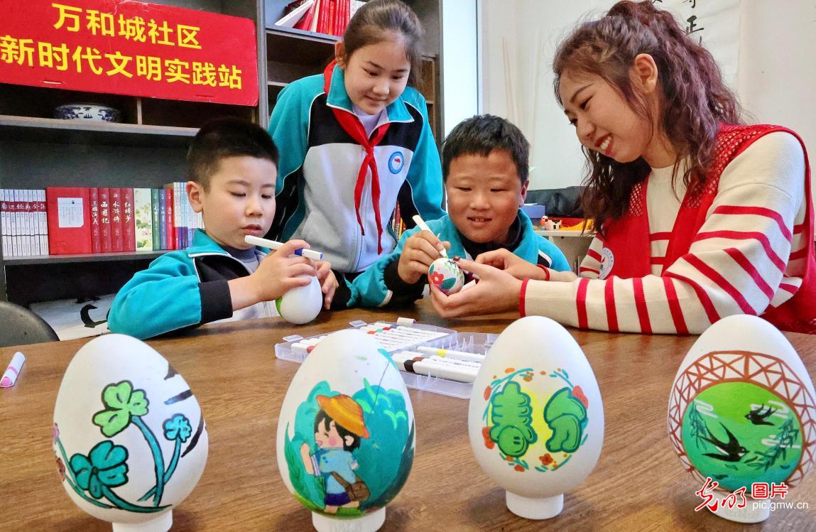 萌娃迎春分 民俗添童趣