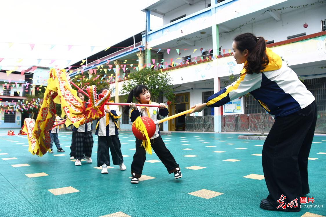 “二月二”龙抬头 民俗活动乐融融